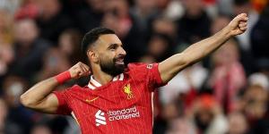 محمد صلاح ينافس ميسي ورونالدو على جائزة أفضل لاعب في العالم - نبأ العرب