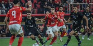 جوائز كاف.. الأهلي والزمالك يتنافسان على الأفضل داخل القارة في القائمة النهائية - نبأ العرب