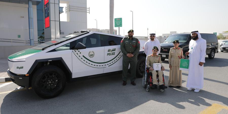 «طفل من أصحاب الهمم» يُعايش تجربة ضابط في شرطة دبي - نبأ العرب