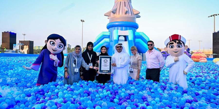 «مهرجان منصور» يدخل «غينيس» بأكبر حوض كرات - نبأ العرب