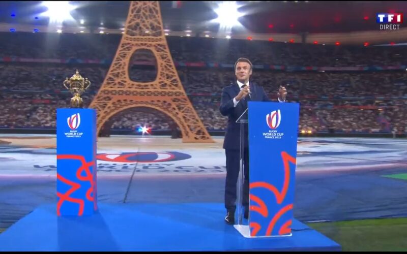 أطلسيً..ماكرون يتعرض لهجوم عنيف من الجمهور الفرنسي خلال حفل افتتاح كأس العالم للرجبي